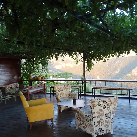 Mammas Pension; Terrace Restaurant * Tire